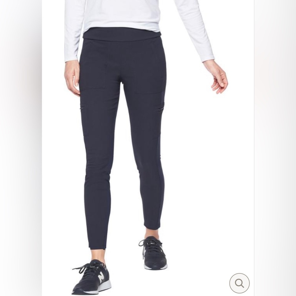 Athleta Headlands Hybrid Cargo - 2P